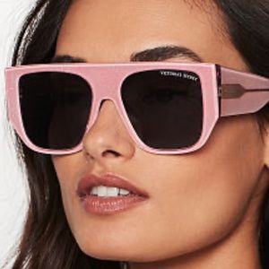 Victoria’s Secret Oversized Flat Top Sunglasses NWT